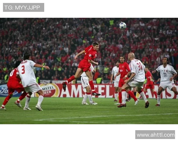 足球明星挑战台球技巧精彩瞬间大揭秘